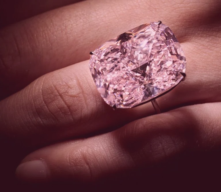 Can you trade online with pink diamonds?